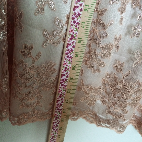 Wendy Hil Gold Rose Lace Scalloped Edge Skirt Women's Size 2 Lining - Picture 12 of 12